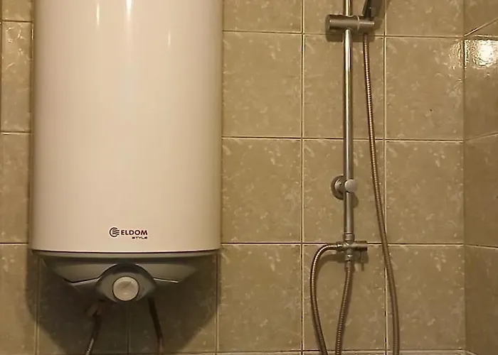 Private Bedroom, Kitchen And Balcony Homestay